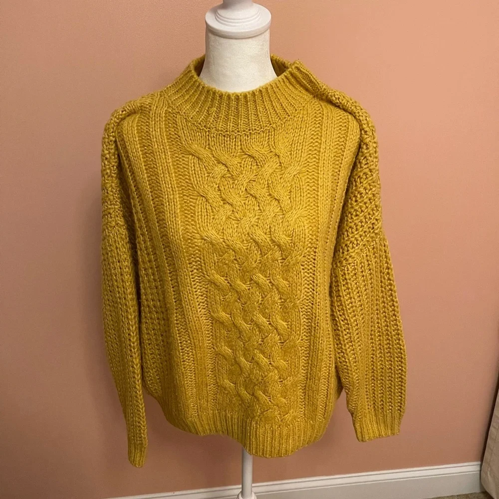 Chunky Cable Knit Sweater - Mustard Yellow - Picture 3 of 3